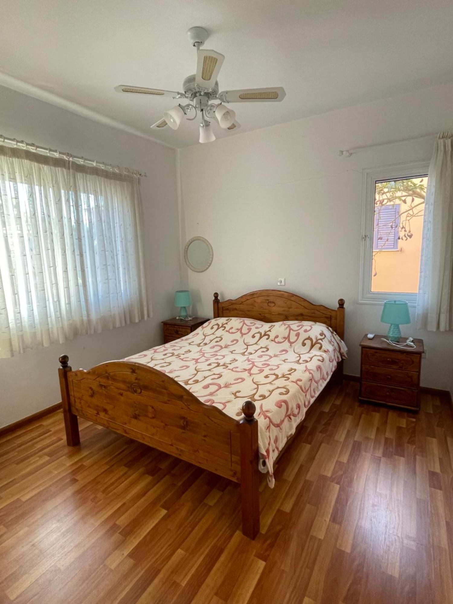 Limnaria Gardens Two Bedroom Apartment With Balcony Paphos Extérieur photo